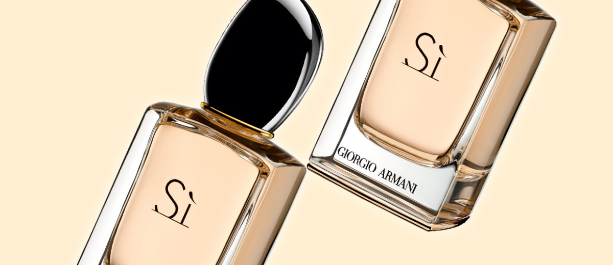 Sì de Giorgio Armani: Análisis del Perfume Femenino Best-Seller 2013